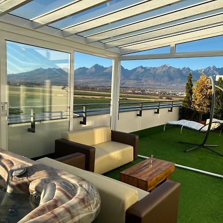 Tatra Billetee Apartman S Luxusnym Vyhladom Na Vysoketatry A Sukromnym Wellness Poprad Bagian luar foto
